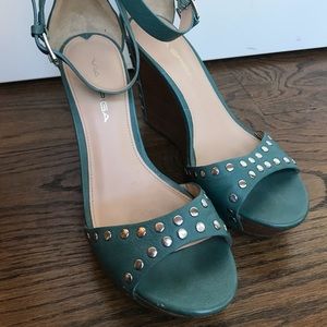Via Spiga turquoise wedge platform heels